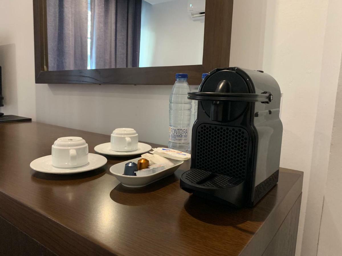 Casa Navid Hotel Мадрид Екстериор снимка